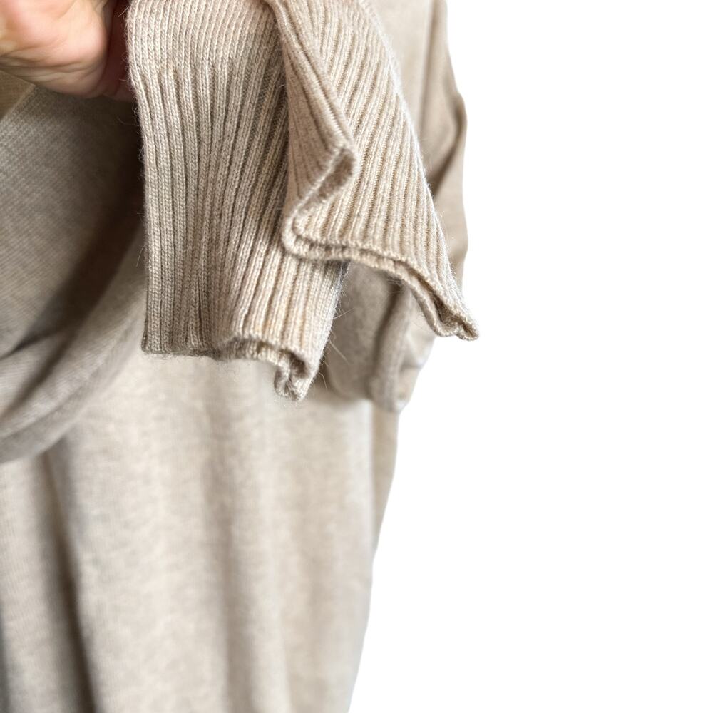 Z Supply Agnes Soft Turtleneck Oversized Pullover Sweater Light Cream Tan Medium - Picture 8 of 16